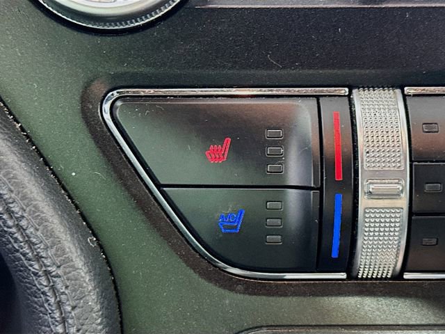 Used 2022 Ford Mustang Premium RWD image 19