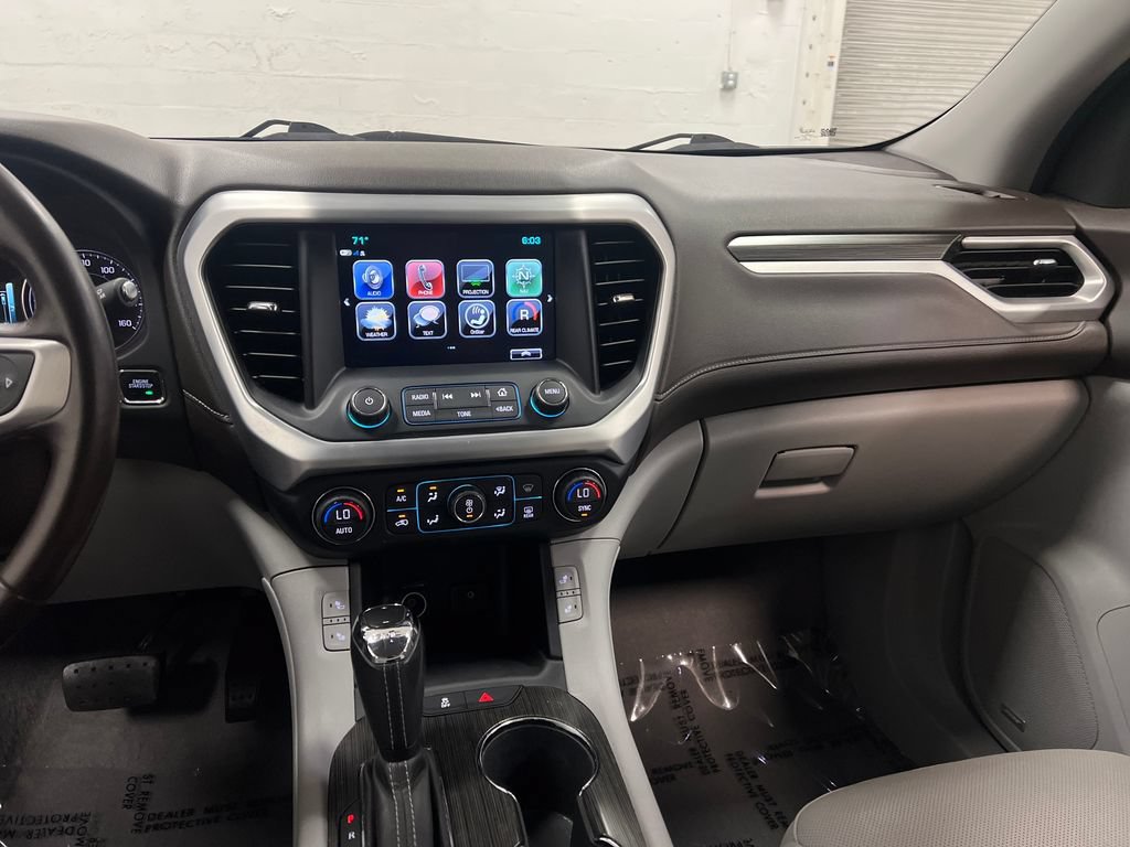Used 2019 GMC Acadia SLT FWD image 19