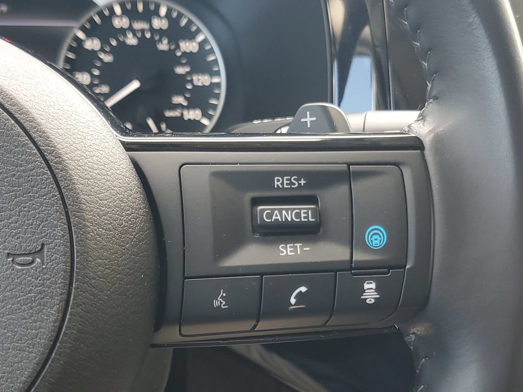 Certified 2022 Nissan Pathfinder SV w/ SV Black Package FWD image 22