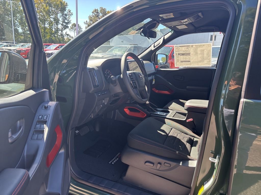 New 2026 Nissan Frontier PRO-4X w/ Pro-4x Convenience Package image 14