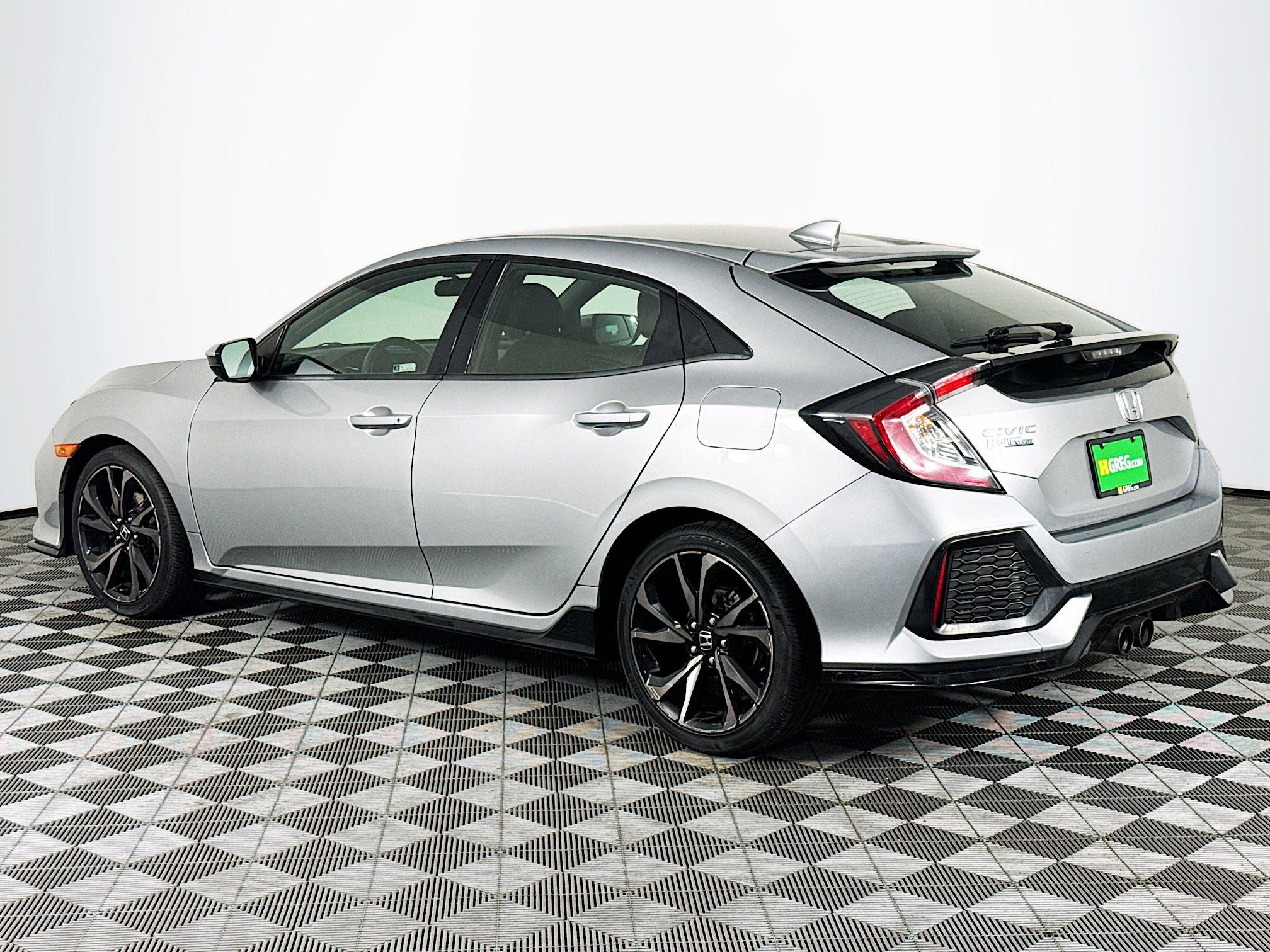 Used 2018 Honda Civic Sport image 6