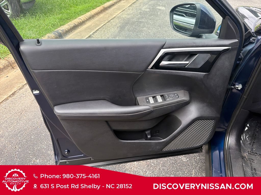 Used 2024 Mitsubishi Outlander SE AWD/4WD image 10