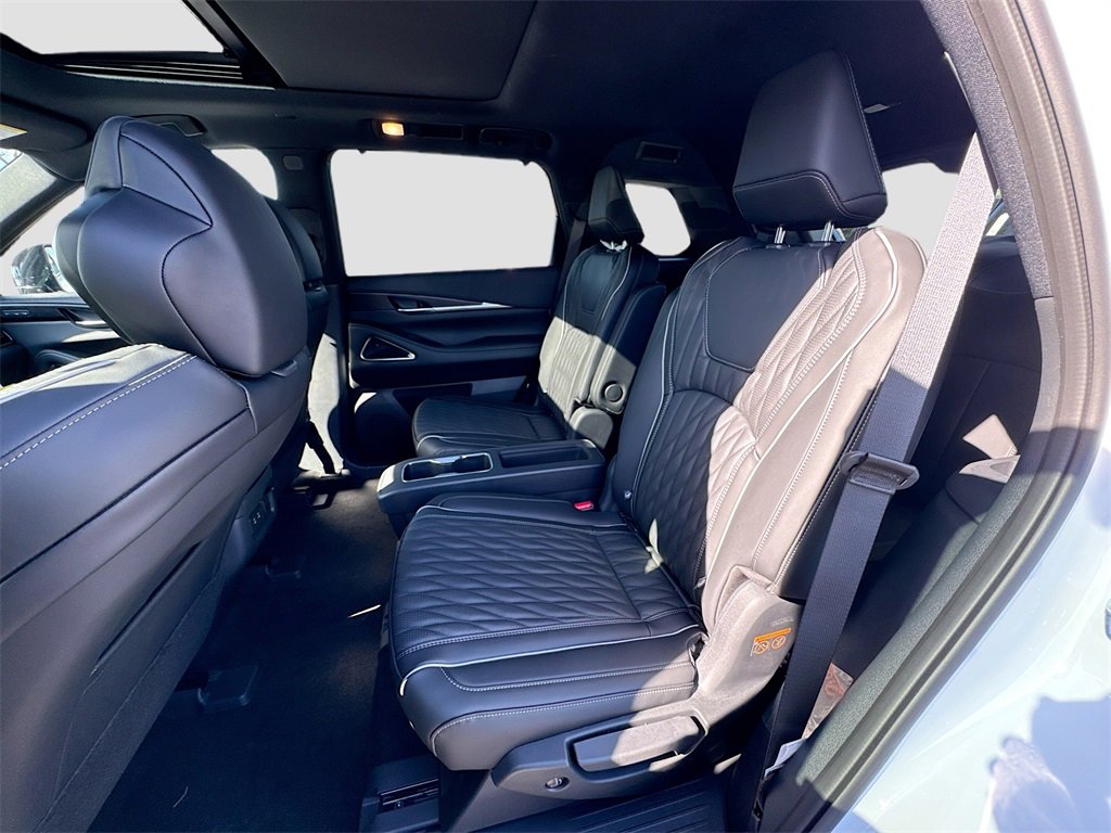 New 2026 INFINITI QX60 Autograph w/ Dark Cargo Package image 26