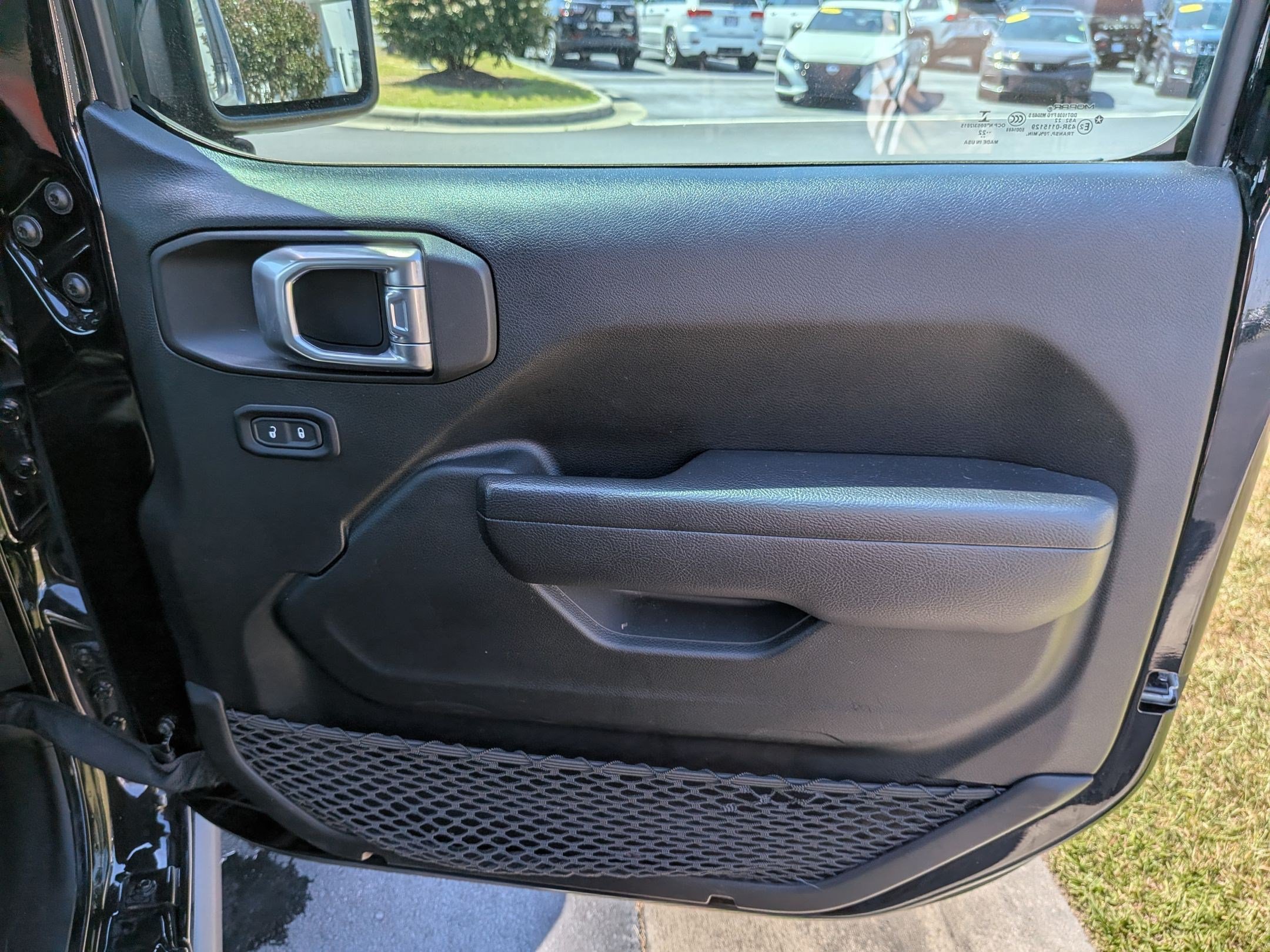 Used 2022 Jeep Wrangler Unlimited Sport AWD/4WD image 21