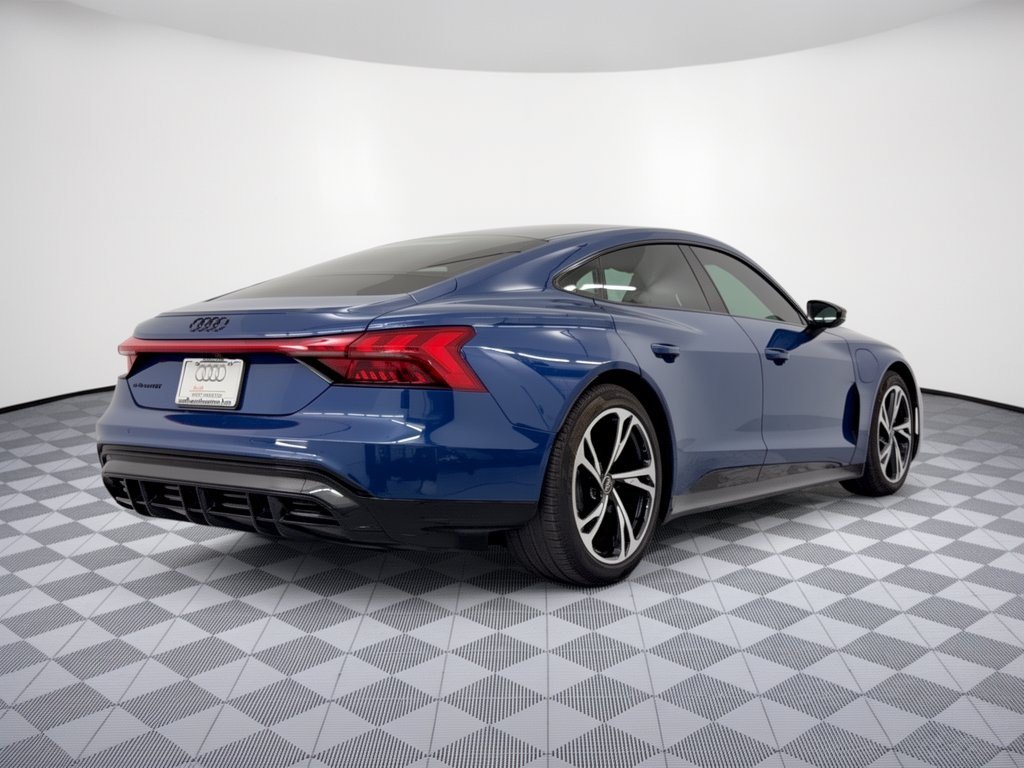 Used 2024 Audi e-tron GT Premium Plus w/ Performance Package AWD/4WD image 9
