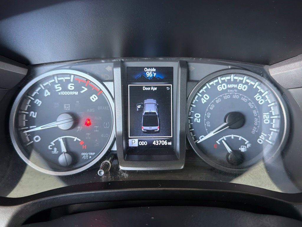 Certified 2021 Toyota Tacoma TRD Off-Road w/ Technology Package AWD/4WD image 27