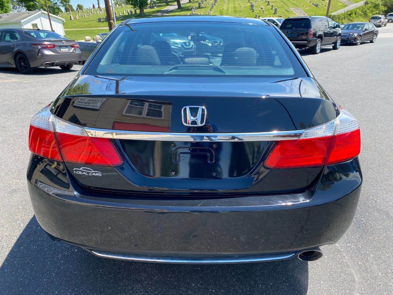 Used 2015 Honda Accord EX image 4