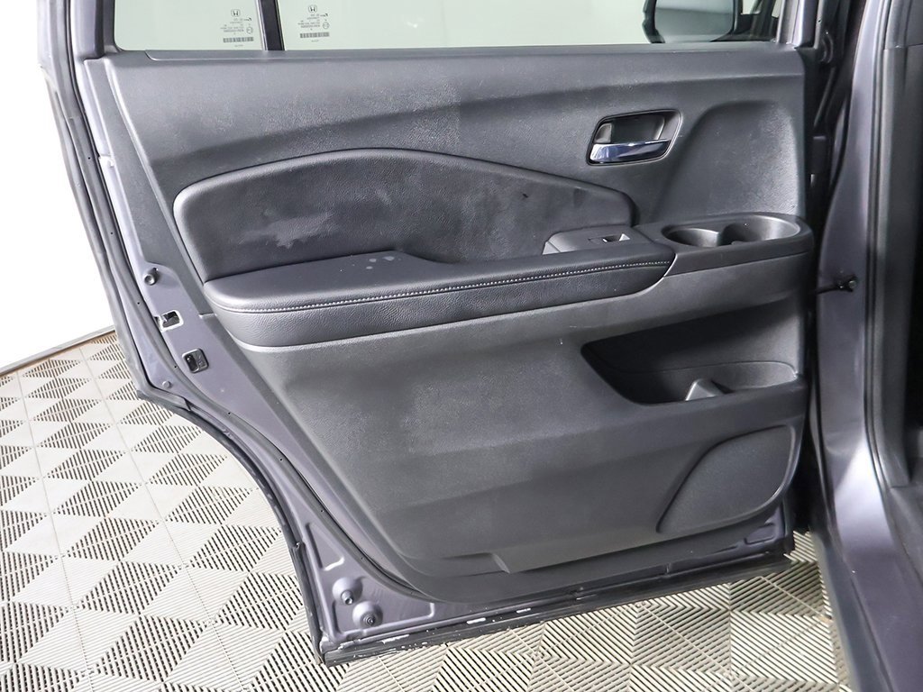 Used 2021 Honda Passport Sport image 23
