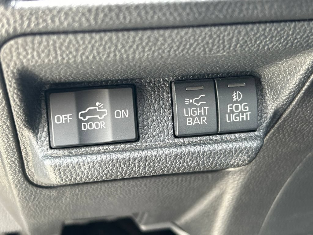 Used 2024 Toyota Tacoma 4x4 Double Cab Hybrid image 24