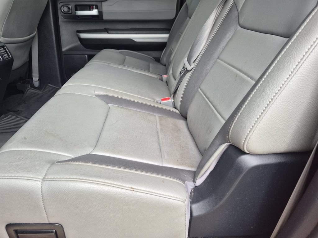 Used 2020 Toyota Tundra Limited w/ Limited Premium Package RWD image 12