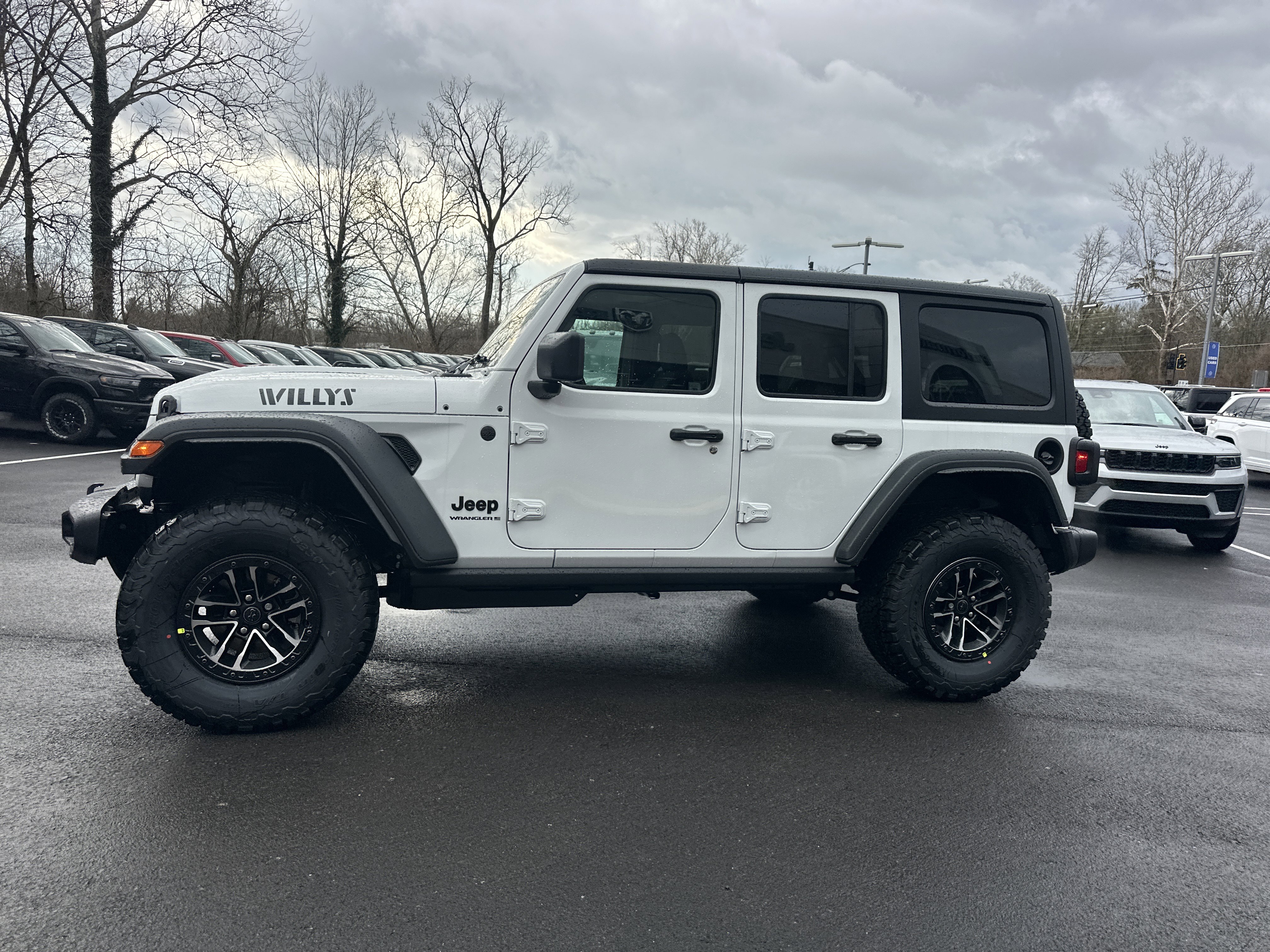 New 2026 Jeep Wrangler Unlimited Sport AWD/4WD image 23