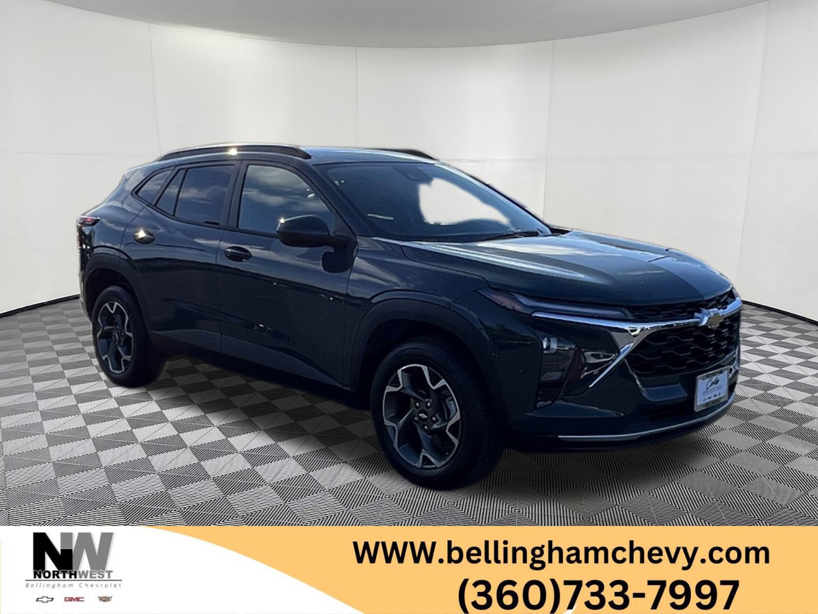 Used 2025 Chevrolet Trax LT w/ Driver Confidence Package