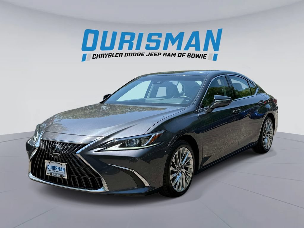 Used 2022 Lexus ES 350 w/ Luxury Package FWD image 5