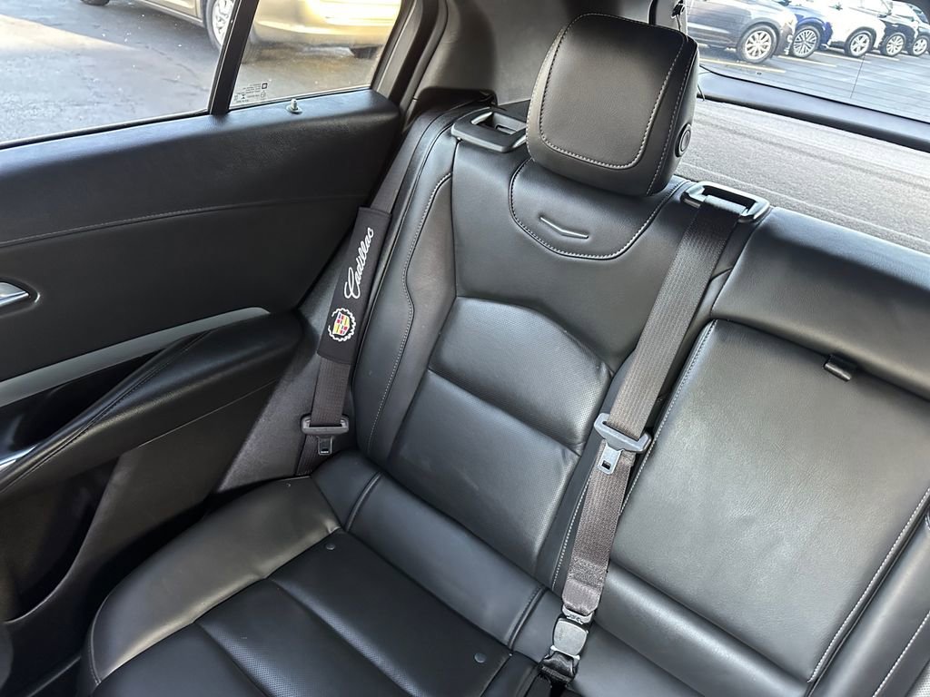 Used 2022 Cadillac XT4 Premium Luxury w/ Enhanced Visibility Package image 36