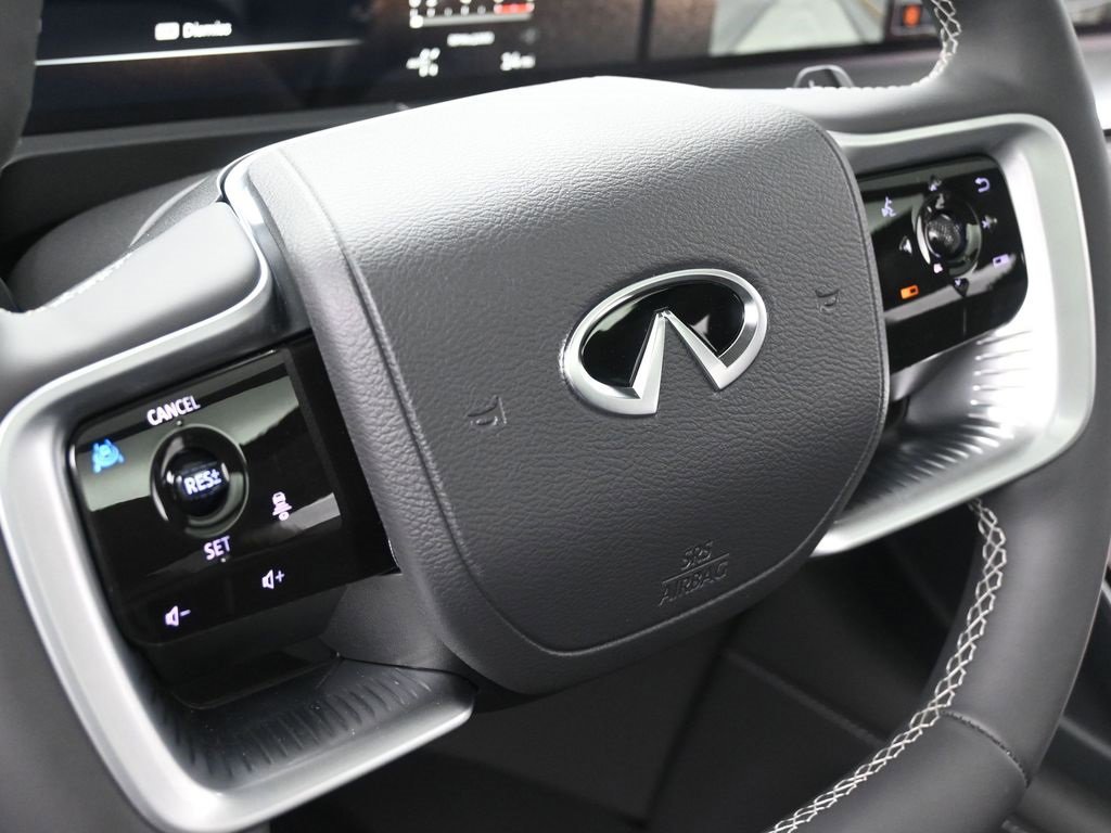 New 2026 INFINITI QX80 Luxe image 13