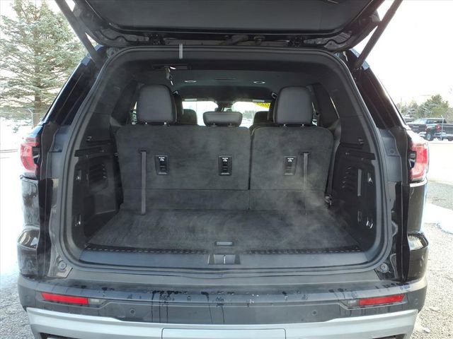 Used 2024 GMC Acadia Elevation image 8