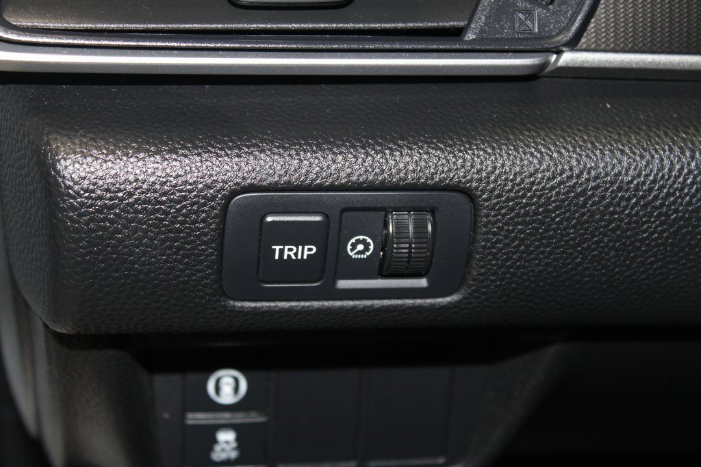 Used 2022 Honda Accord Sport image 11