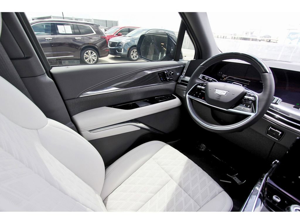 New 2026 Cadillac Escalade IQ Luxury 1 AWD/4WD image 8