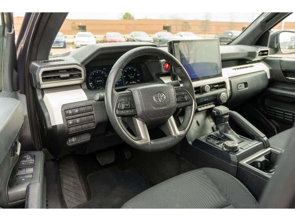 Used 2024 Toyota Tacoma TRD Off-Road image 10