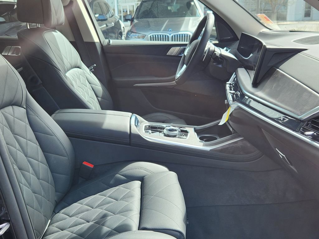 Certified 2026 BMW X7 xDrive40i image 18