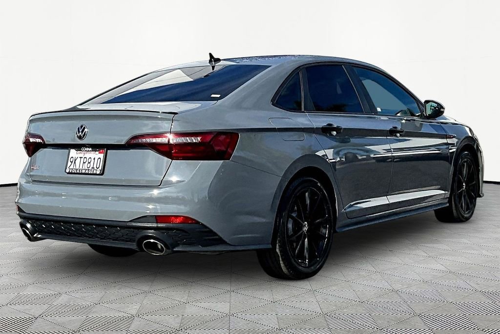 Used 2024 Volkswagen Jetta GLI 40th Anniversary Edition image 6