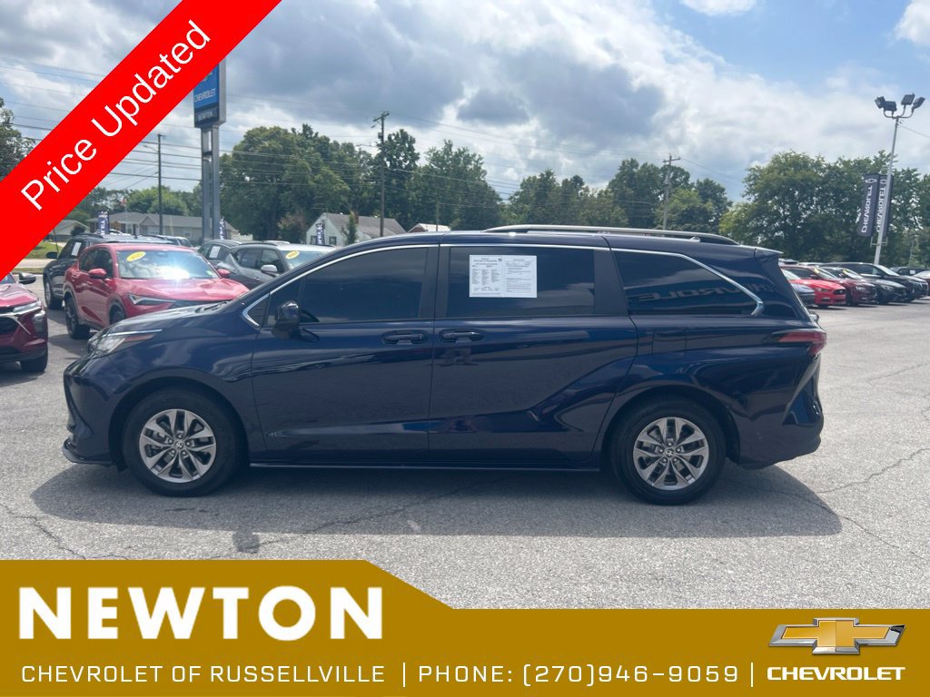 Used 2022 Toyota Sienna LE FWD image 39