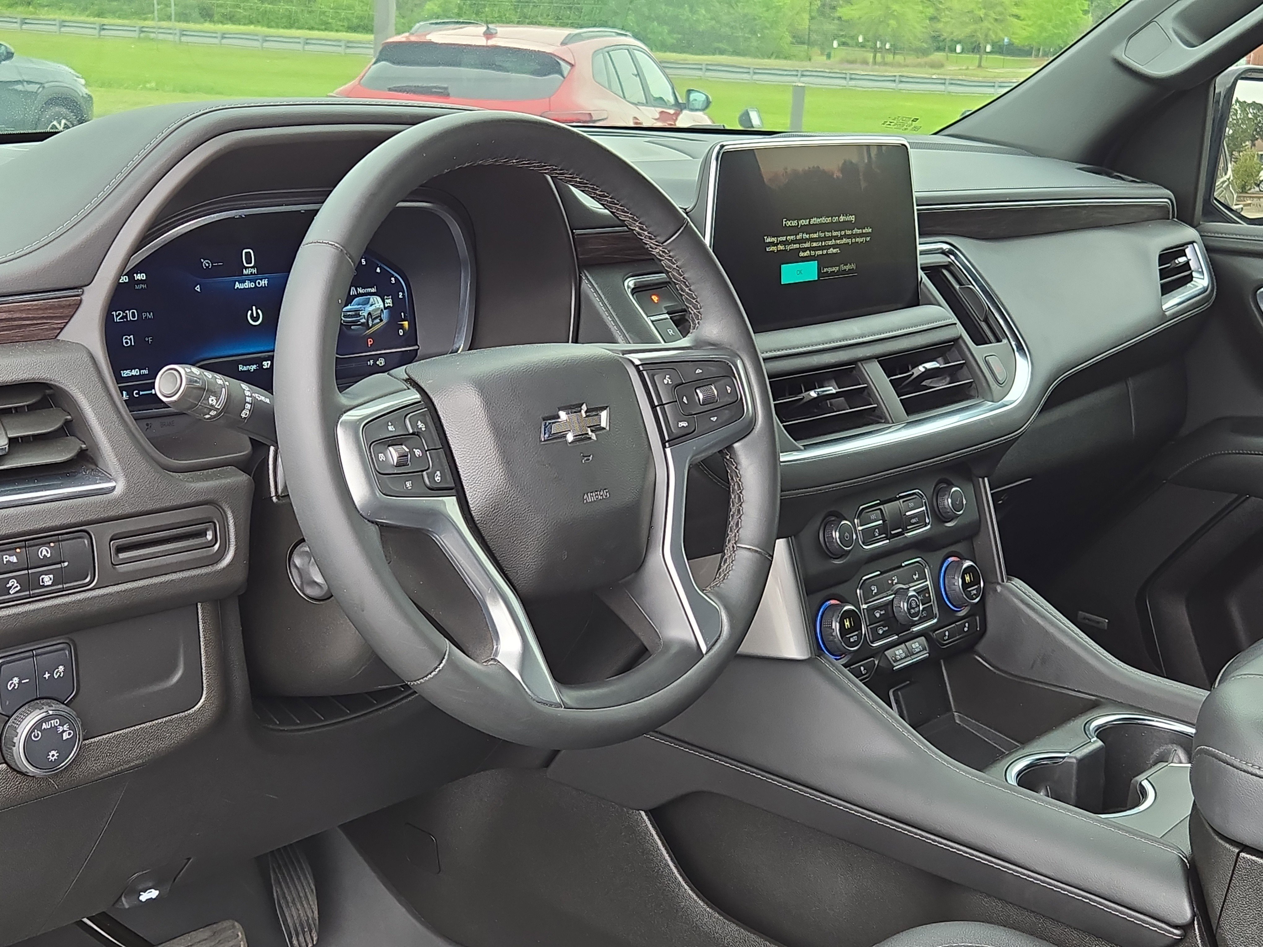 Used 2024 Chevrolet Tahoe Z71 w/ Luxury Package image 17