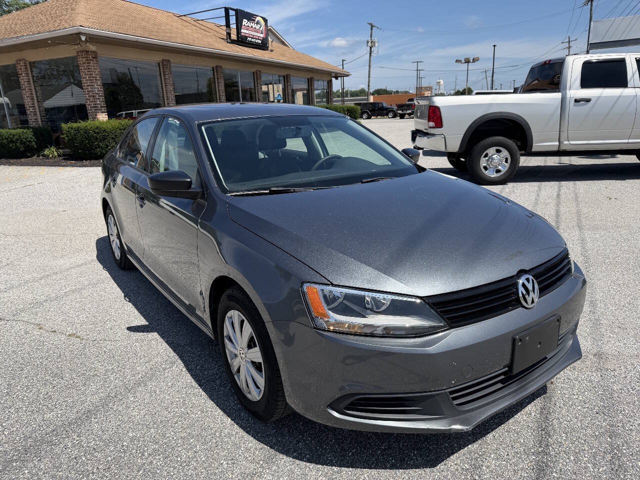 Used 2014 Volkswagen Jetta S FWD image 1