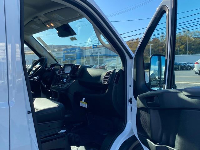 New 2026 RAM ProMaster 2500 w/ Convenience Group FWD image 27