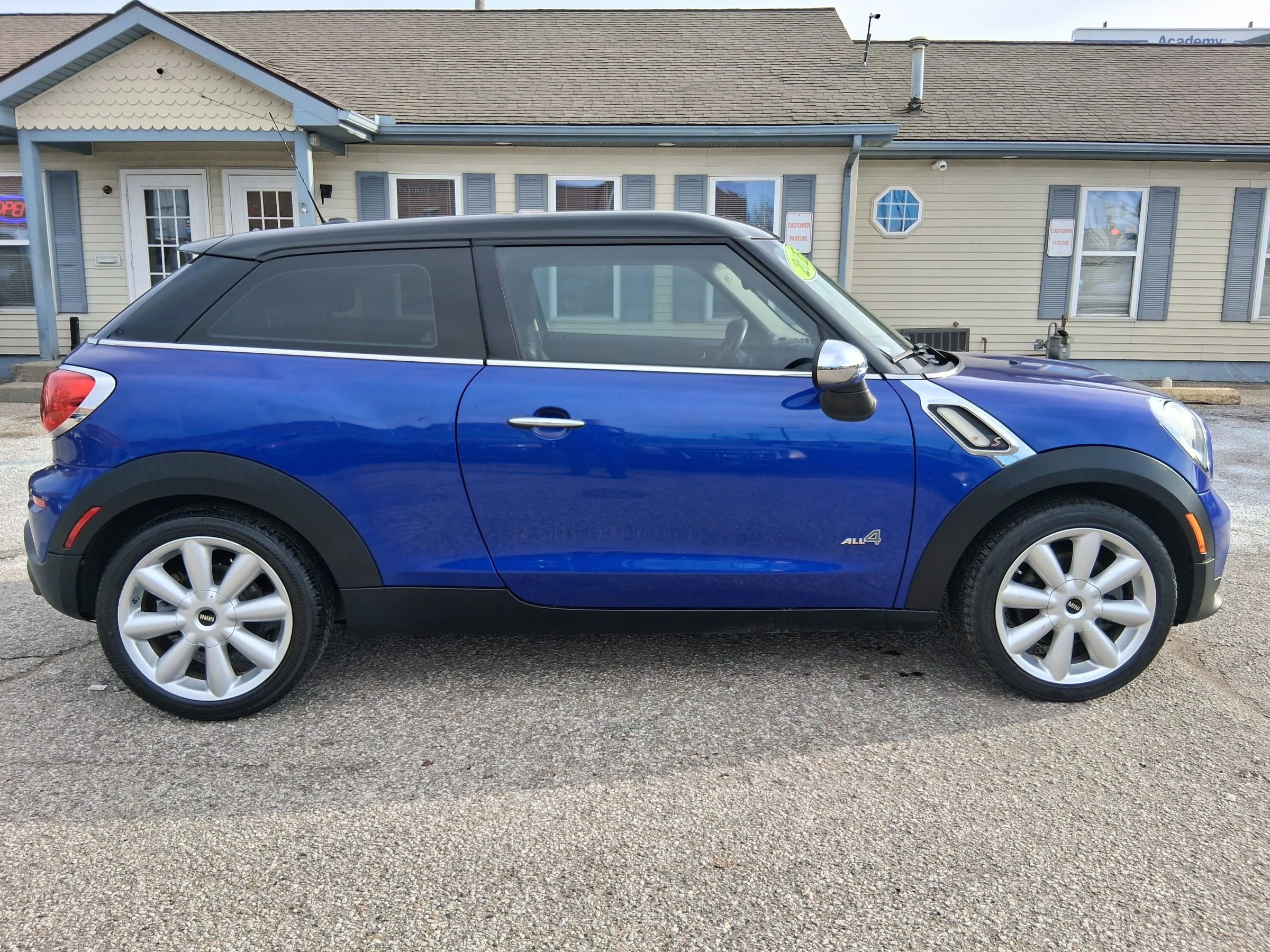 Used 2015 MINI Cooper Paceman S image 8