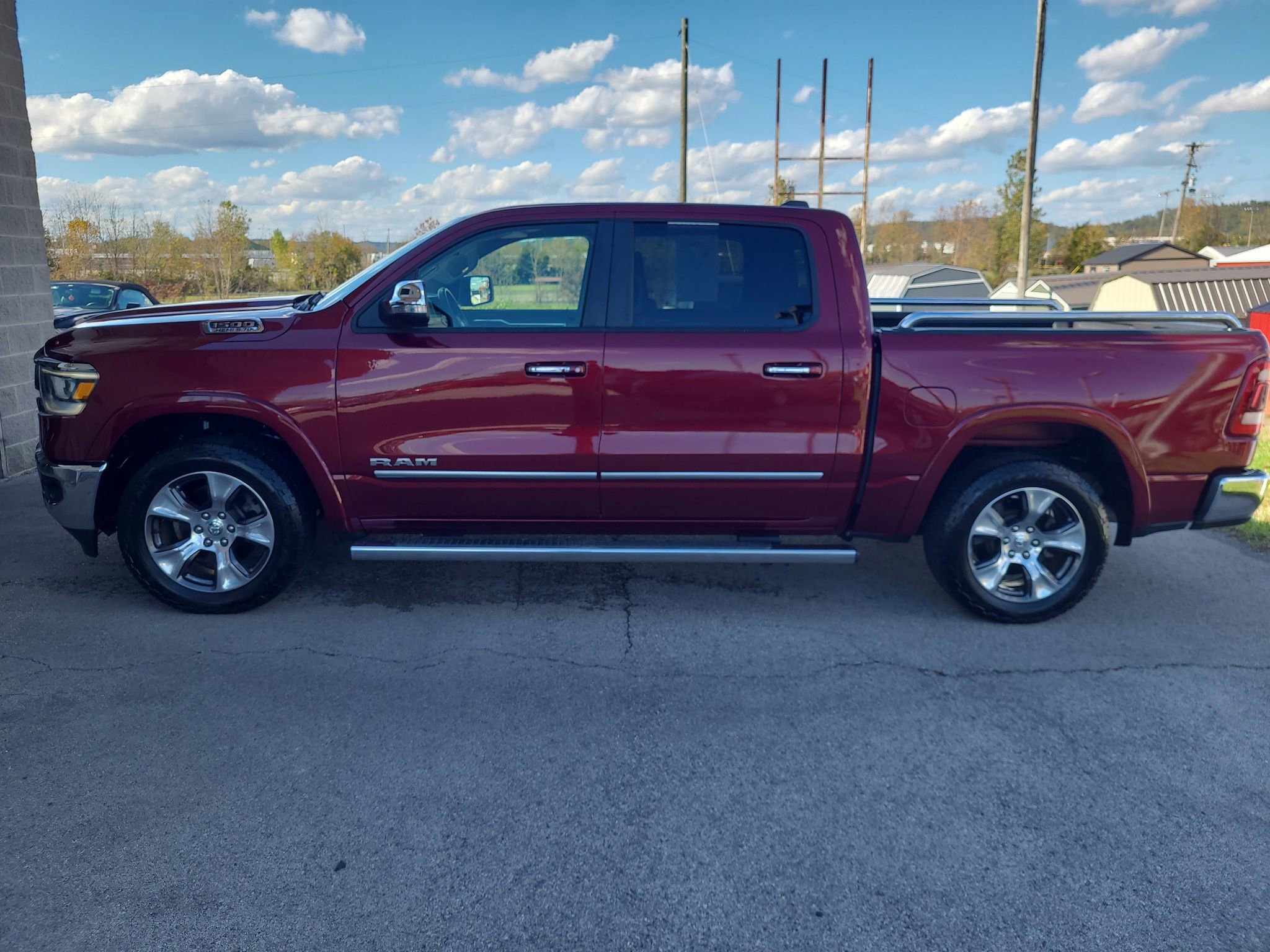 Used 2019 RAM 1500 Laramie image 6