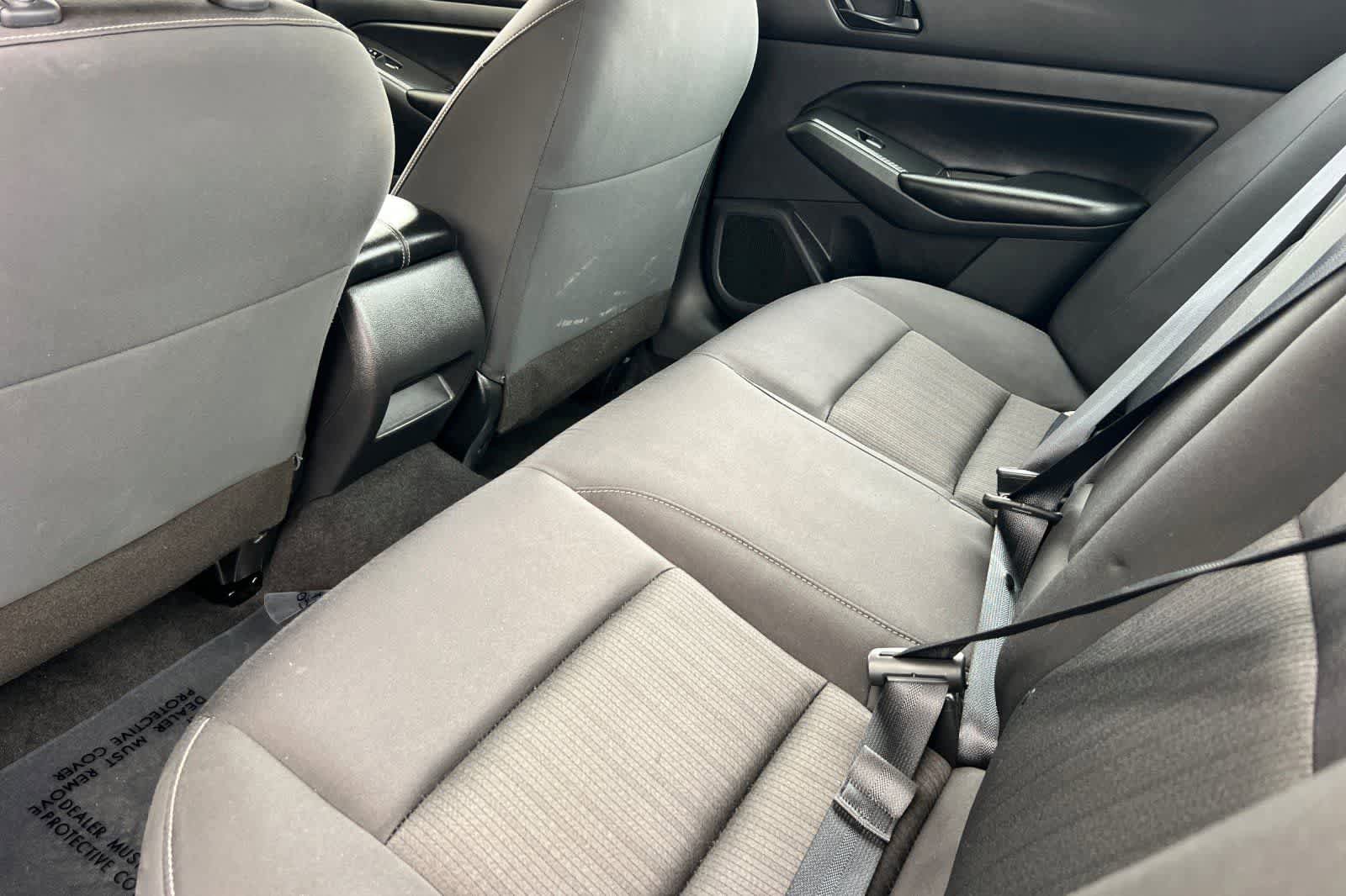 Used 2024 Nissan Altima 2.5 S FWD image 5