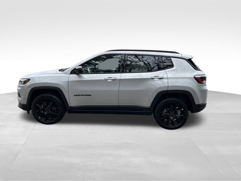New 2026 Jeep Compass Latitude w/ Quick Order Package 29K video 3