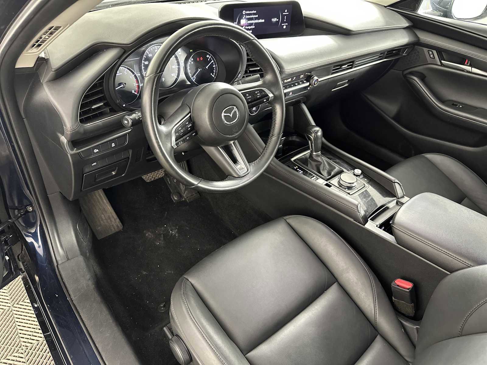 Used 2024 MAZDA MAZDA3 s image 10