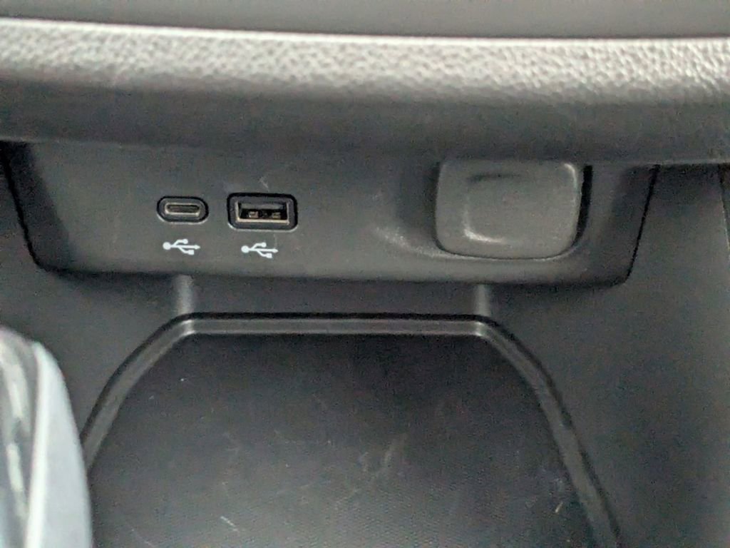 Used 2024 Buick Envista Preferred image 27