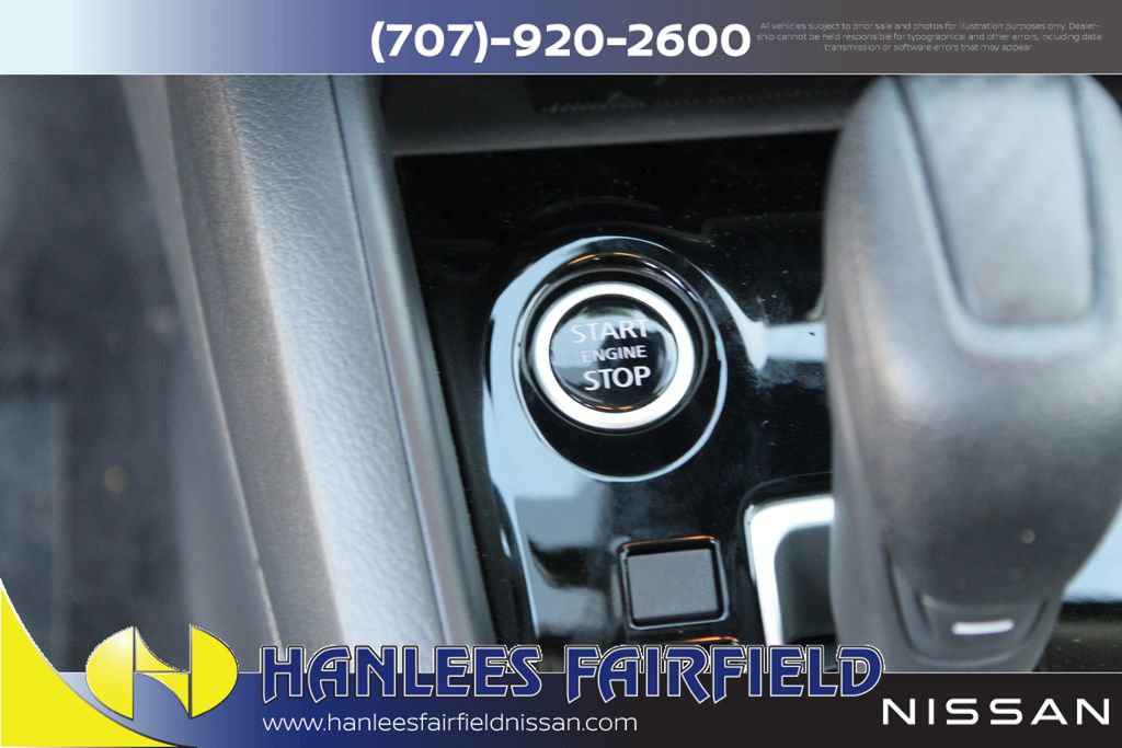 New 2025 Nissan Versa SV w/ Trunk Package FWD image 20