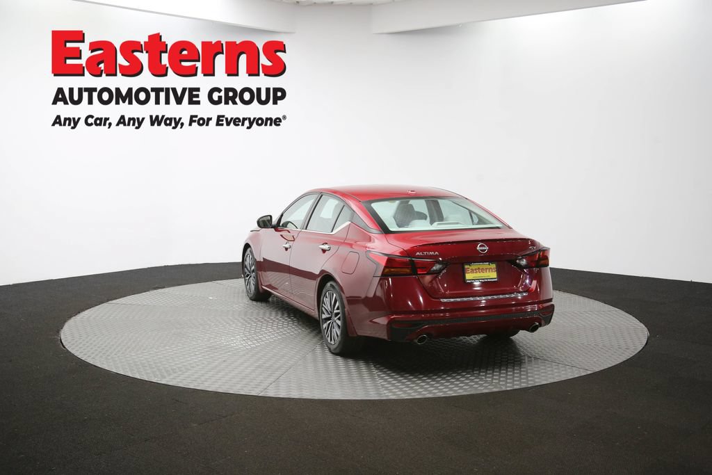 Used 2023 Nissan Altima 2.5 SV w/ SV Premium Package FWD image 65