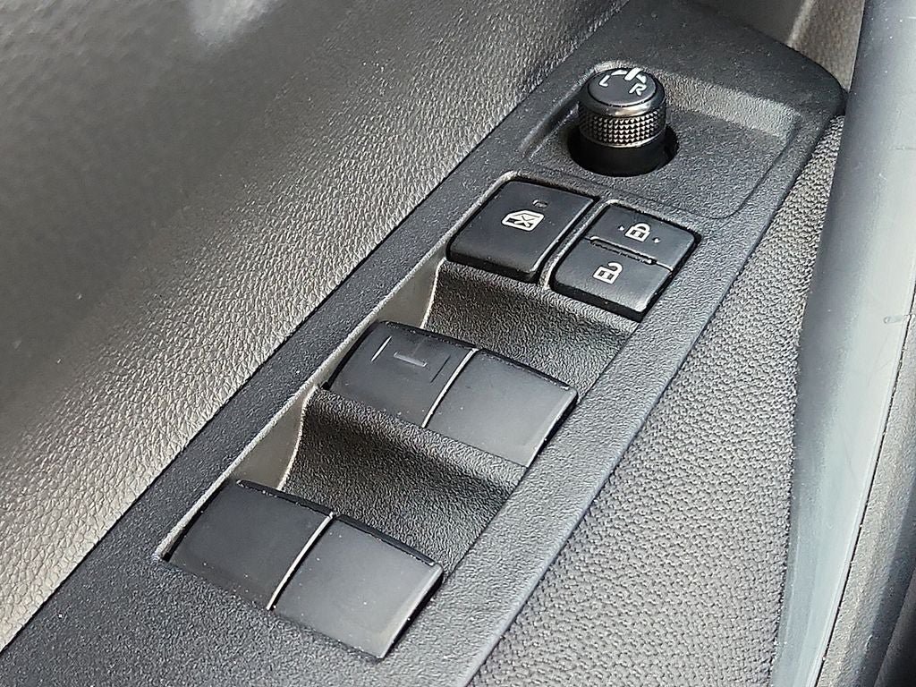 Used 2026 Toyota Corolla LE FWD image 20