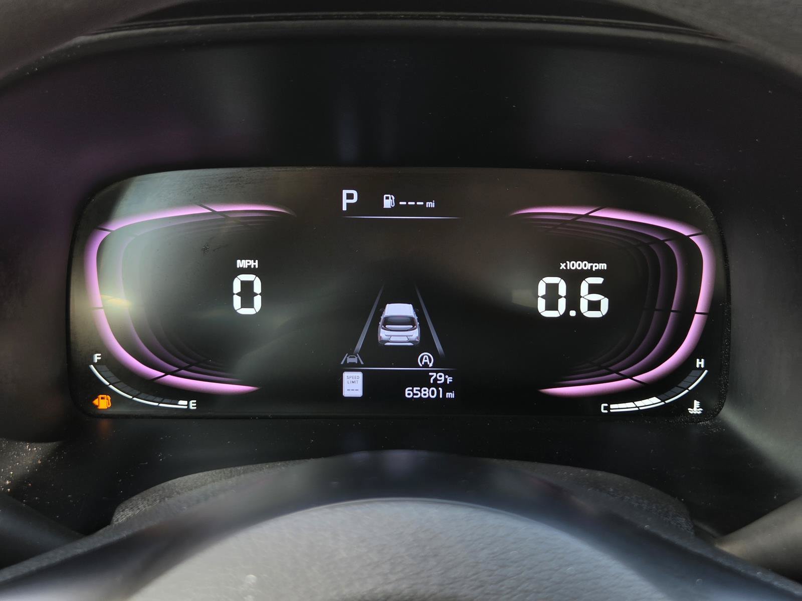 Used 2024 Kia Soul LX w/ LX Technology Package FWD image 28