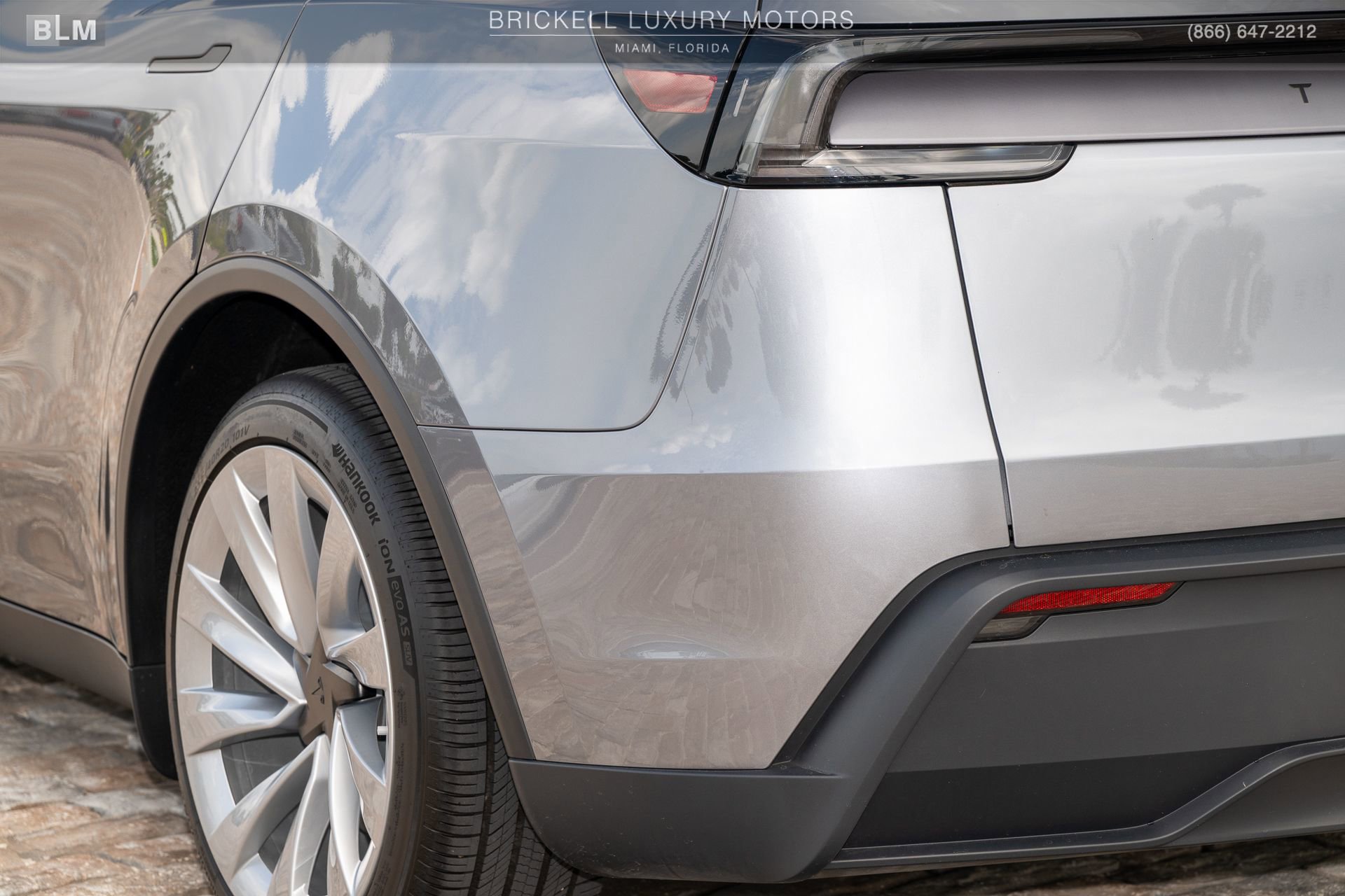 Used 2026 Tesla Model Y Long Range AWD/4WD image 42