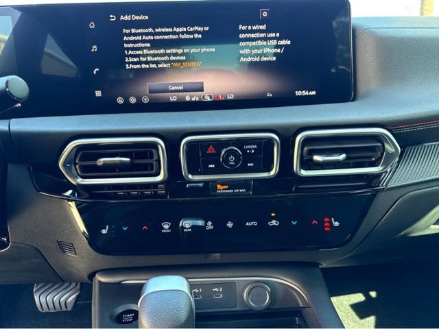 New 2026 Nissan Sentra SR w/ SR Premium Package FWD image 31