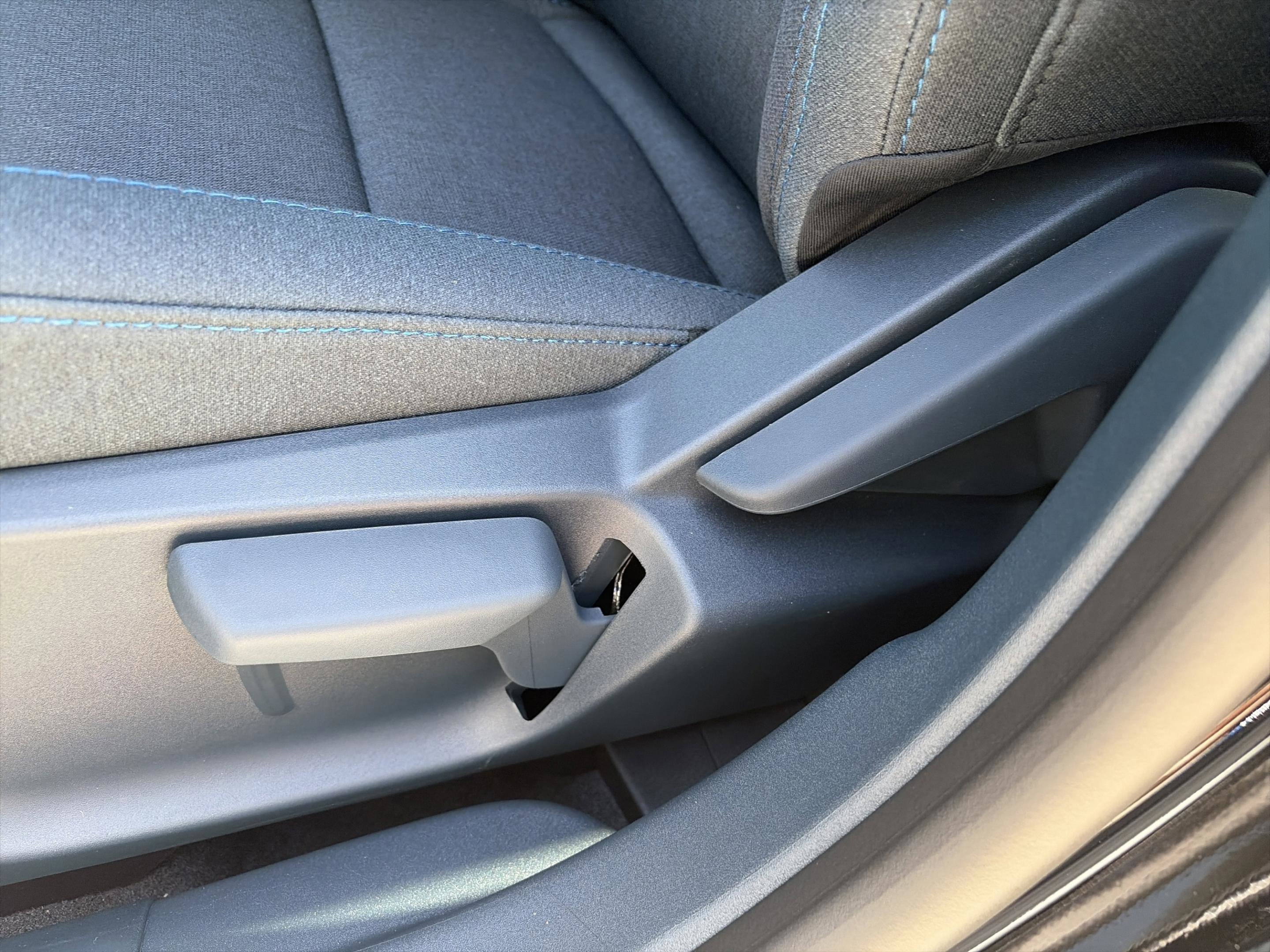 New 2026 Ford Maverick XLT image 12