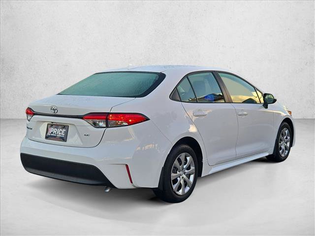 Used 2026 Toyota Corolla LE FWD image 5