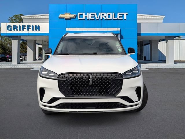 Used 2025 Lincoln Aviator Reserve w/ Equipment Group 201A AWD/4WD image 12