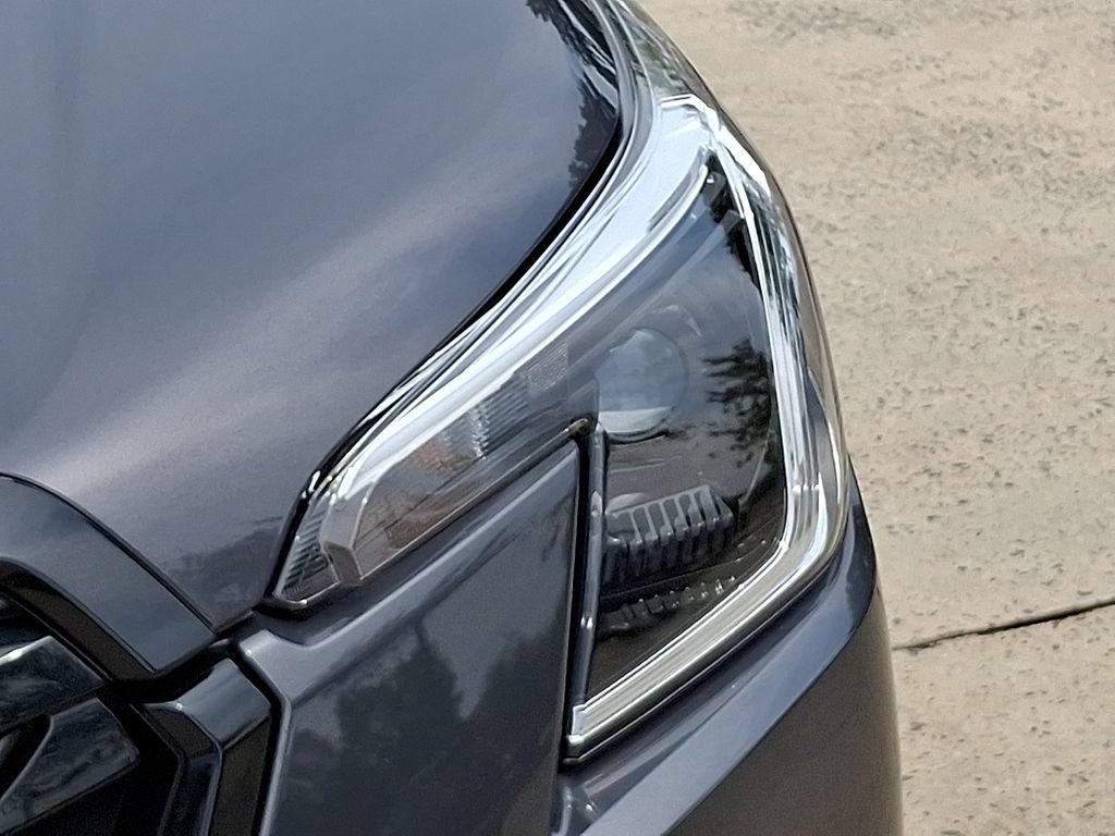 Used 2023 Subaru Forester Premium AWD/4WD image 9