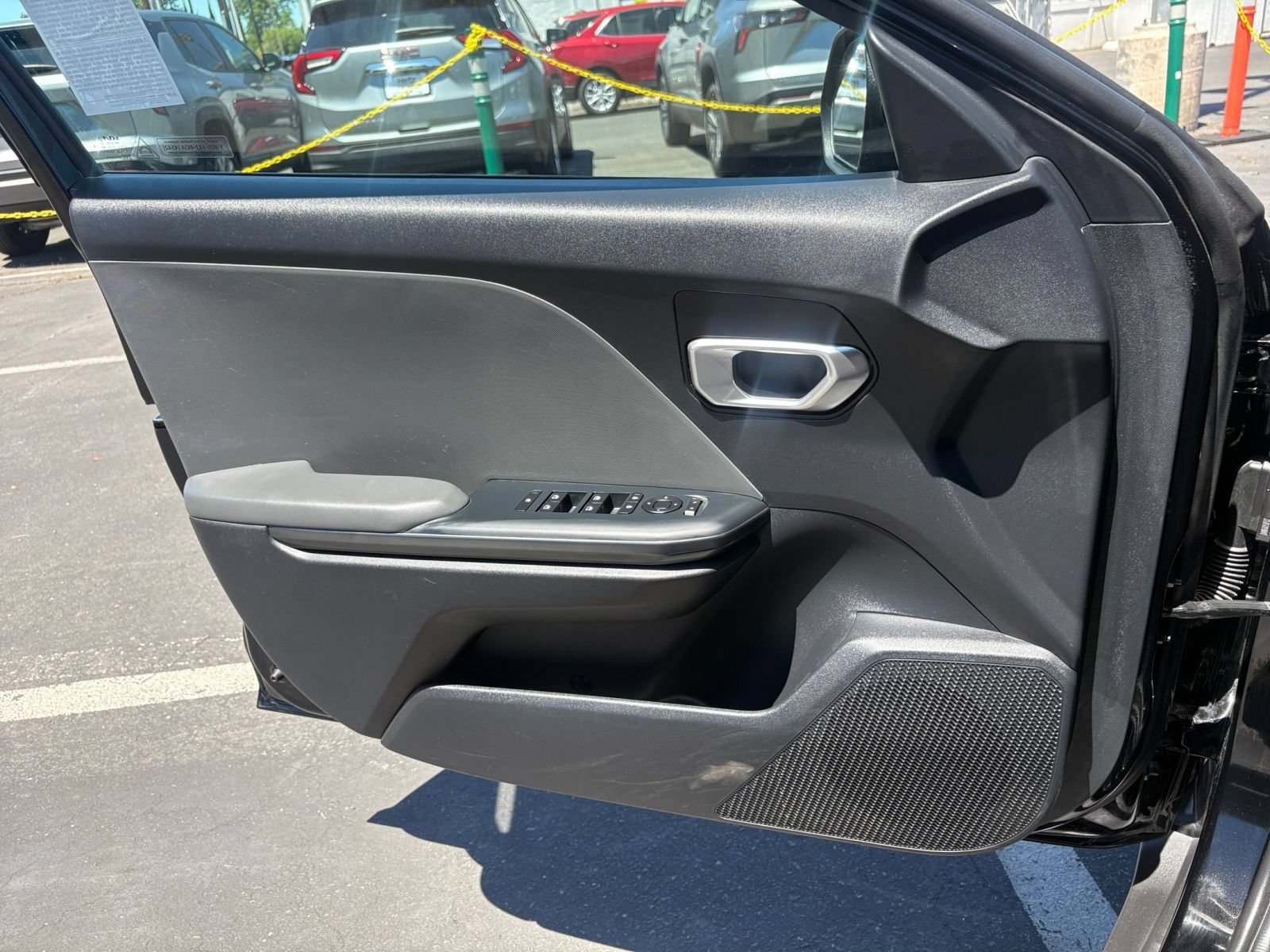 Used 2025 Kia K4 FWD image 18