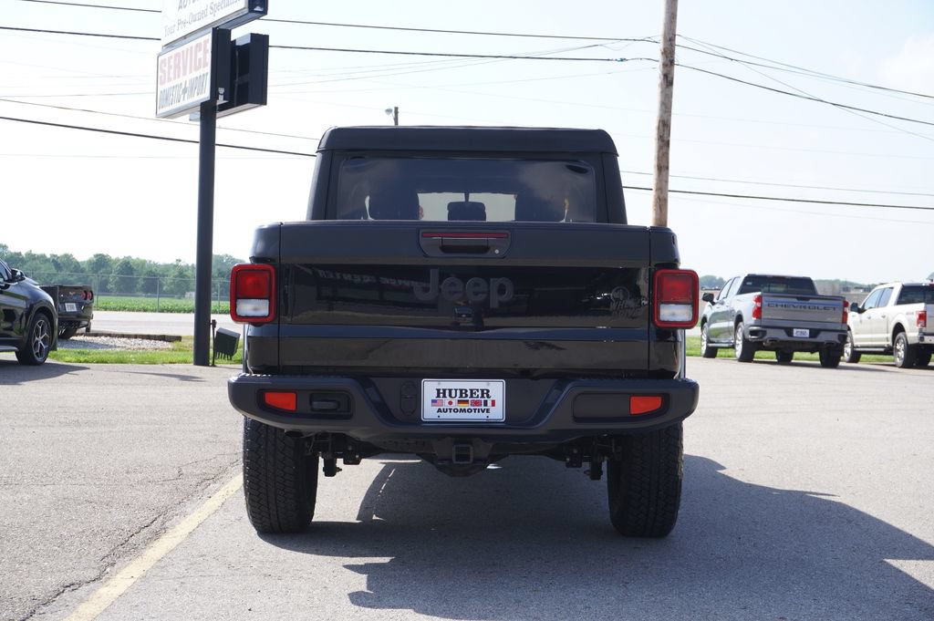 Used 2021 Jeep Gladiator Sport AWD/4WD image 6