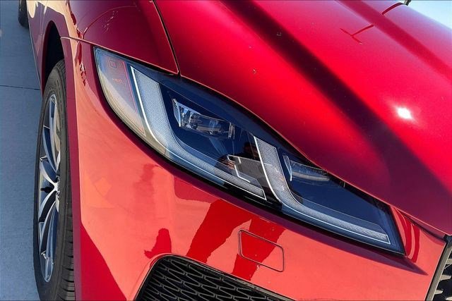 New 2024 Jaguar F-PACE R-Dynamic S image 34