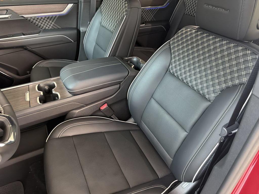 New 2027 GMC Acadia Denali FWD image 19
