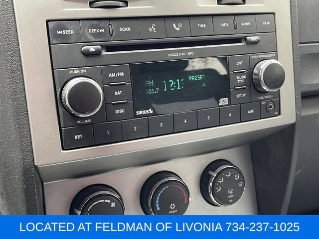 Used 2008 Dodge Nitro SXT image 14